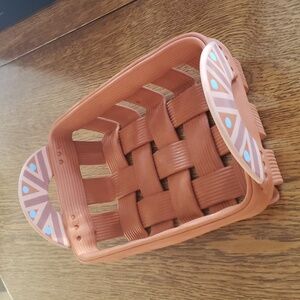 Ceramic Woven Chip Basket With Painted Side Handles